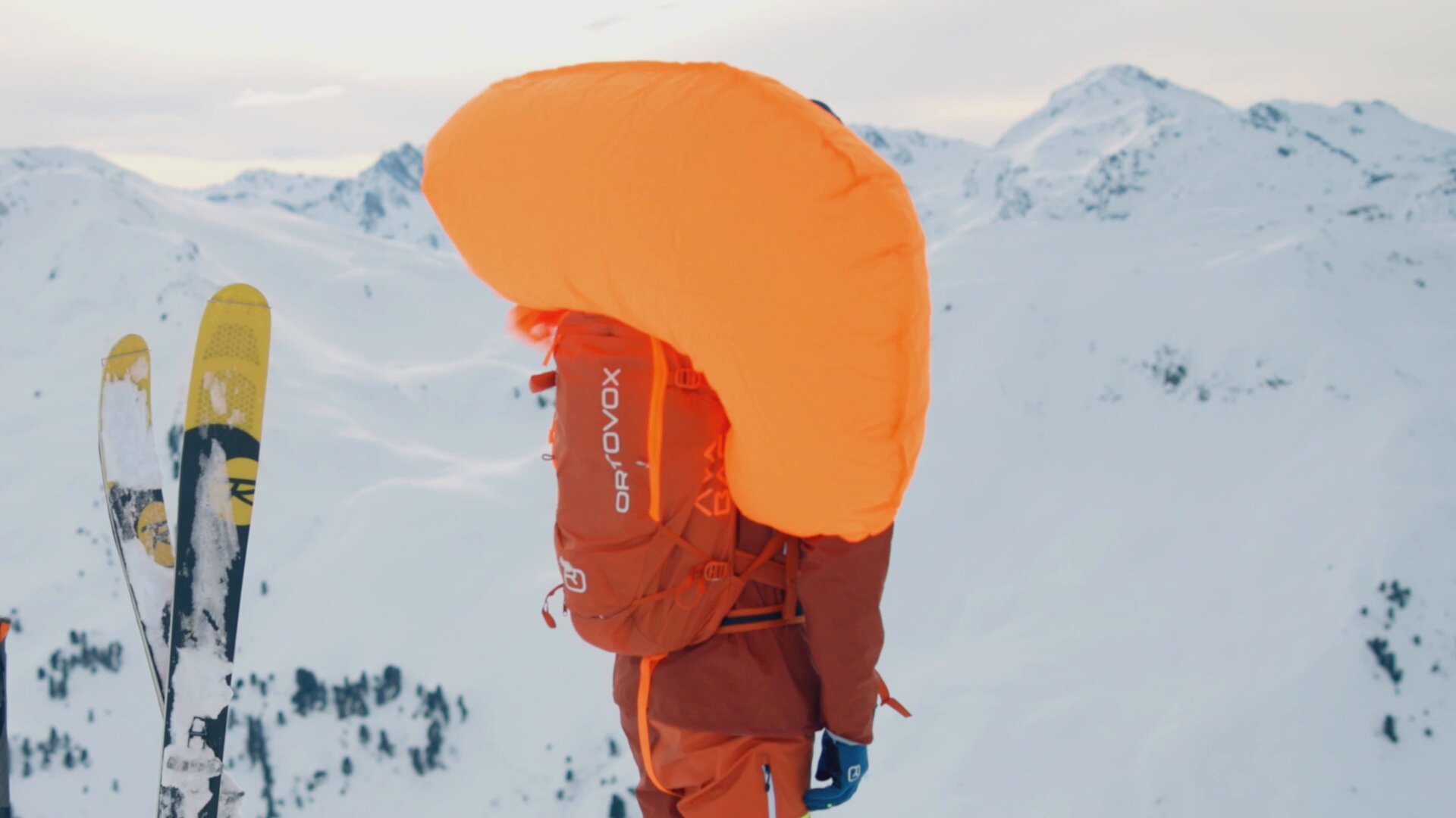 lightest avalanche backpack