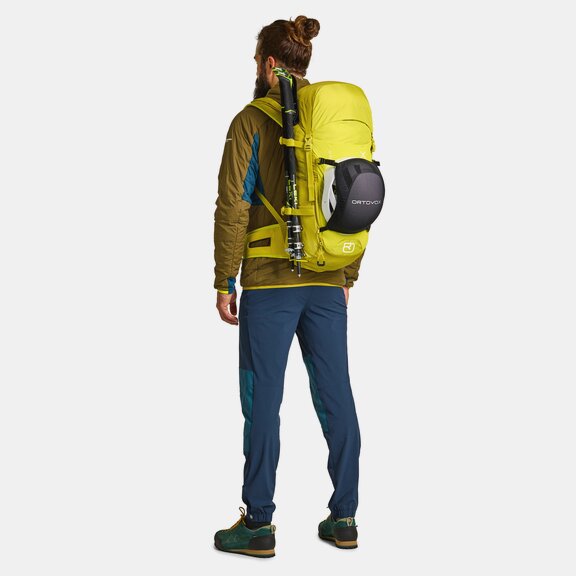 Mountaineering backpacks TRAVERSE 30