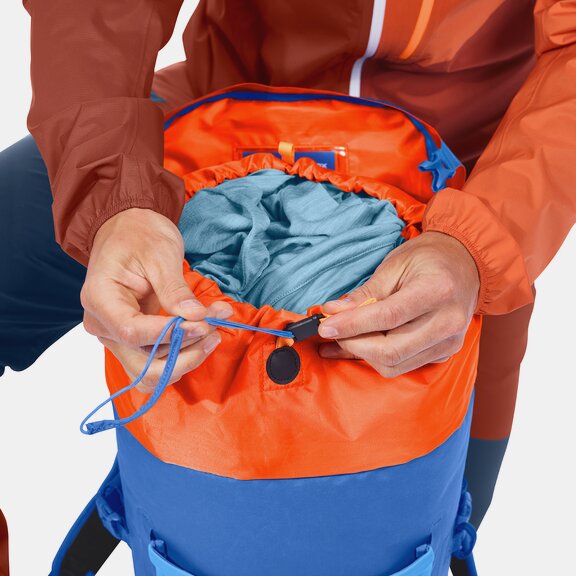 Mountaineering backpacks TRAVERSE 30 DRY