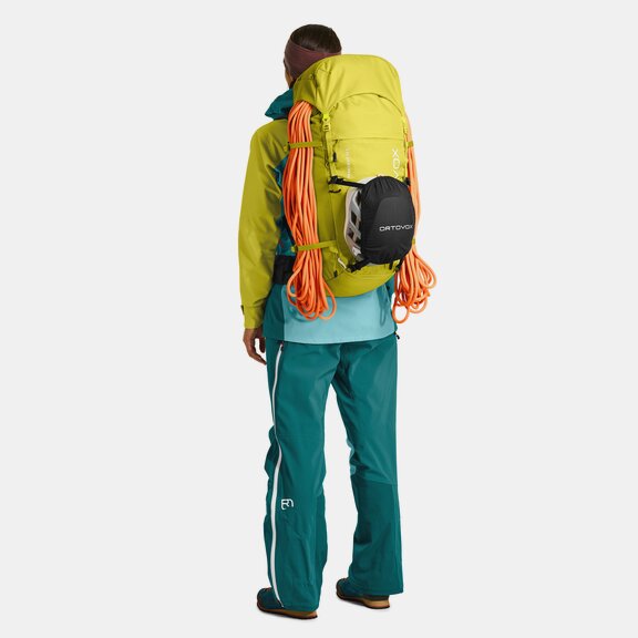 High alpine tour backpacks PEAK LIGHT 38 S