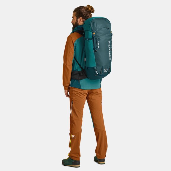 High alpine tour backpacks PEAK LIGHT 40 