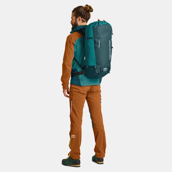 High alpine tour backpacks PEAK LIGHT 40 