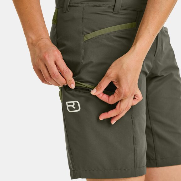 Shorts PELMO SHORTS W