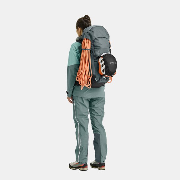 High alpine tour backpacks PEAK LIGHT 38 S