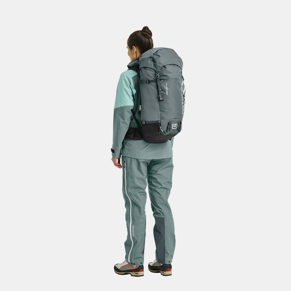 High alpine tour backpacks PEAK LIGHT 38 S