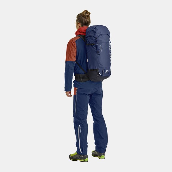 High alpine tour backpacks PEAK LIGHT 40 