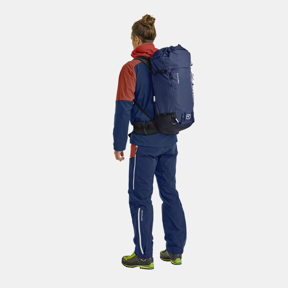 High alpine tour backpacks PEAK LIGHT 40 