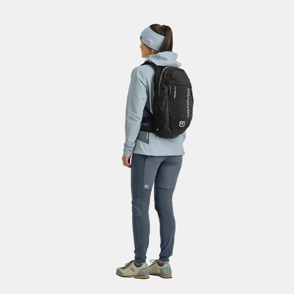 Mountaineering backpacks TRAVERSE 18 S