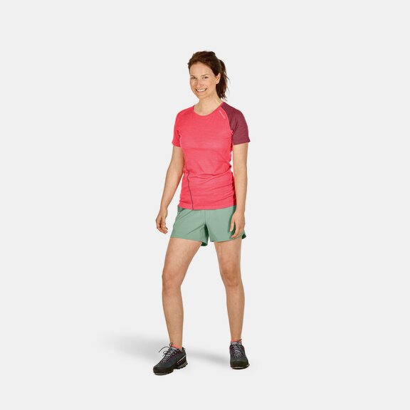 T-Shirts 120 COOL TEC FAST FORWARD T-SHIRT W