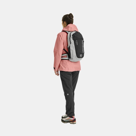Mountaineering backpacks TRAVERSE PURE 18 S