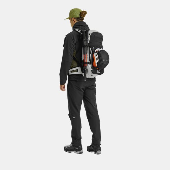 Mountaineering backpacks TRAVERSE PURE 30