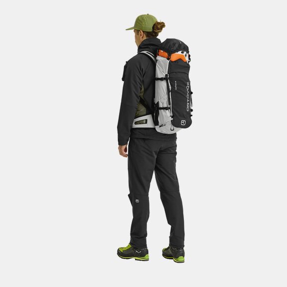 Mountaineering backpacks TRAVERSE PURE 30