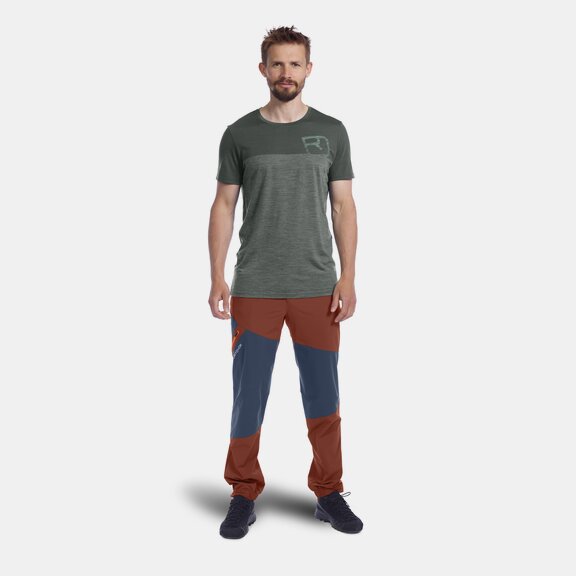 T-Shirts 150 COOL LOGO TS M