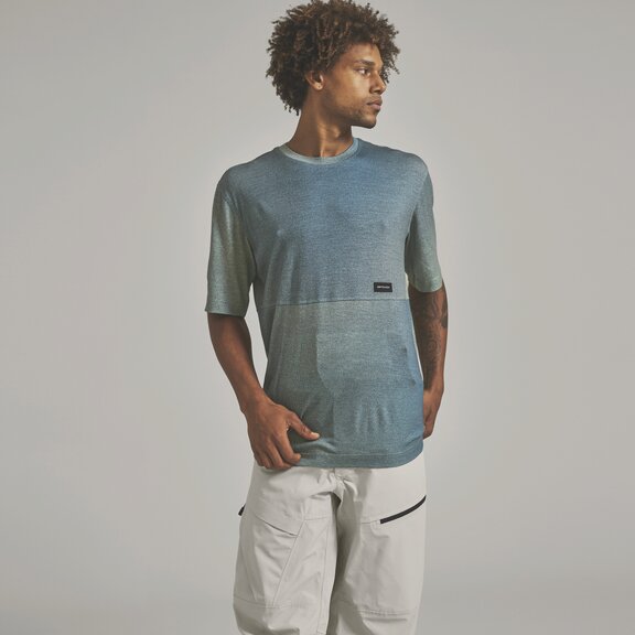 T-Shirts 185 MERINO PATCH PRINT TS M