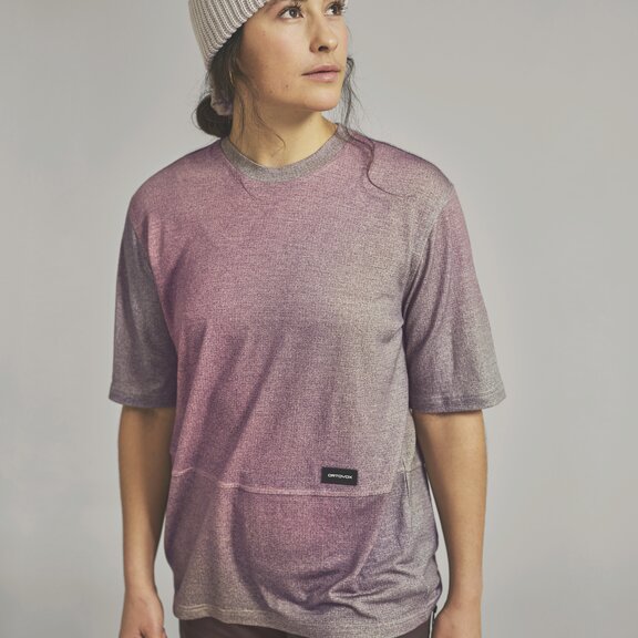 T-Shirts 185 MERINO PATCH PRINT TS W