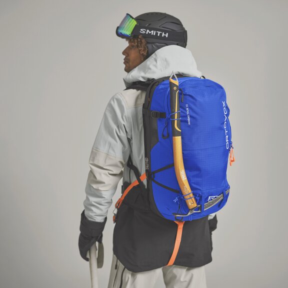 Electronical avalanche backpacks AVABAG LITRIC TOUR 30