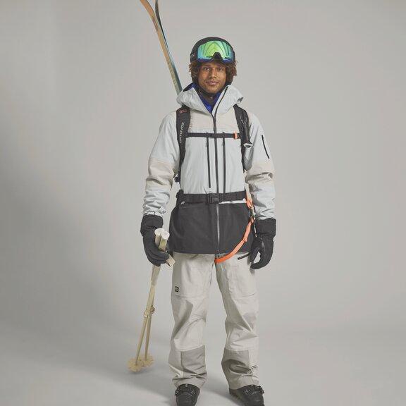 Electronical avalanche backpacks AVABAG LITRIC TOUR 30