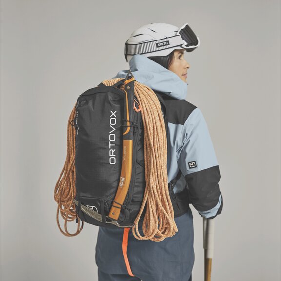 Electronical avalanche backpacks AVABAG LITRIC TOUR 36S
