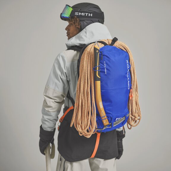 Electronical avalanche backpacks AVABAG LITRIC TOUR 30
