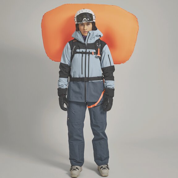 Electronical avalanche backpacks AVABAG LITRIC TOUR 28S