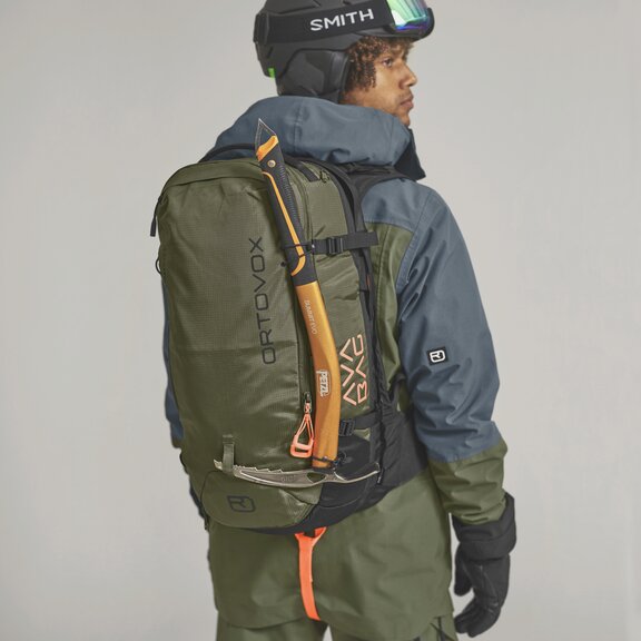 Electronical avalanche backpacks AVABAG LITRIC FREERIDE 28 