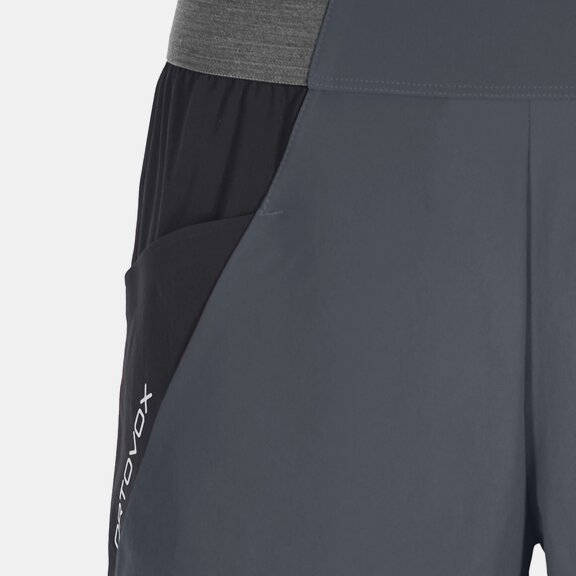 Shorts PIZ SELVA SHORTS W