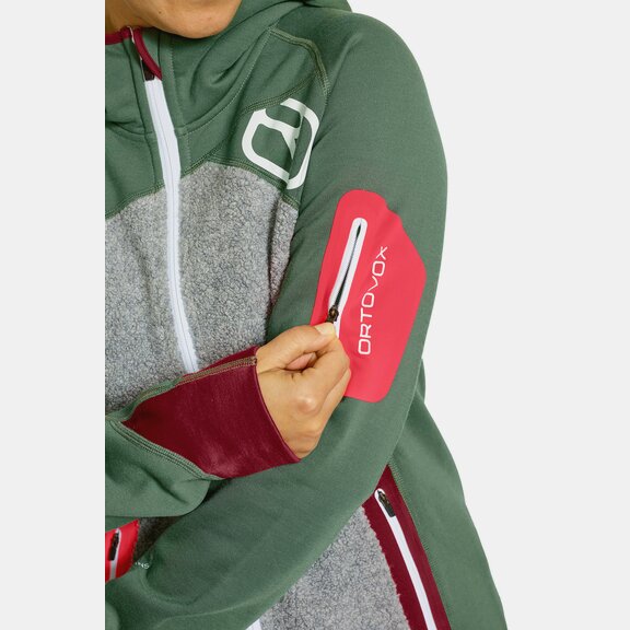 Fleece-Jacken FLEECE PLUS HOODY W